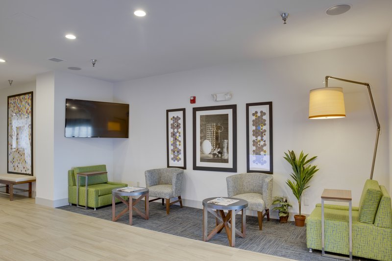 Holiday Inn Express & Suites OKLAHOMA CITY - BETHANY - Bethany, OK