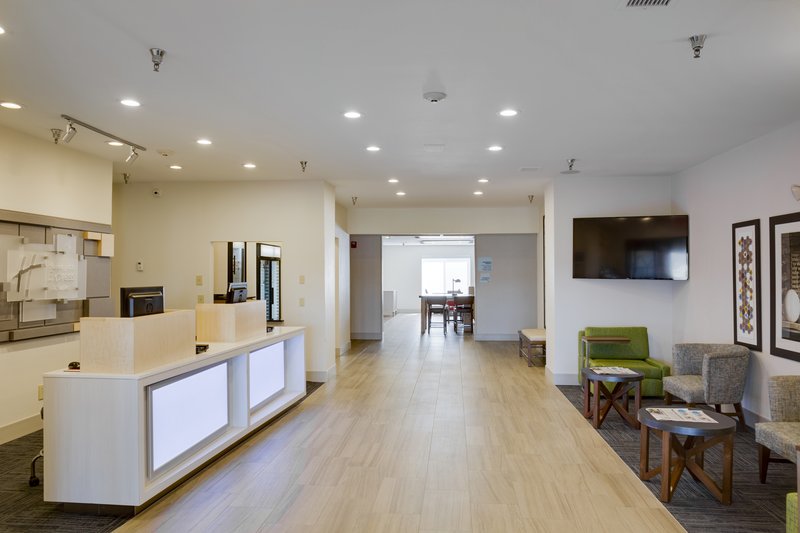 Holiday Inn Express & Suites OKLAHOMA CITY - BETHANY - Bethany, OK