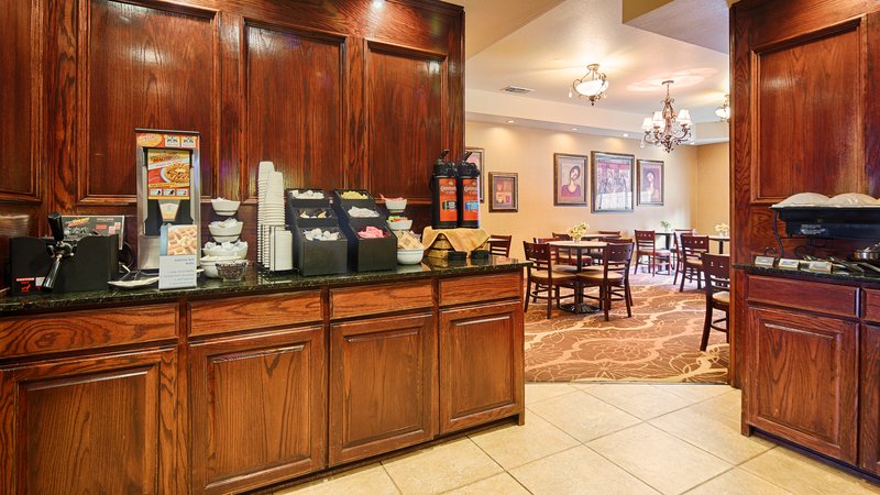 Best Western Plus-Crown Colony - Lufkin, TX
