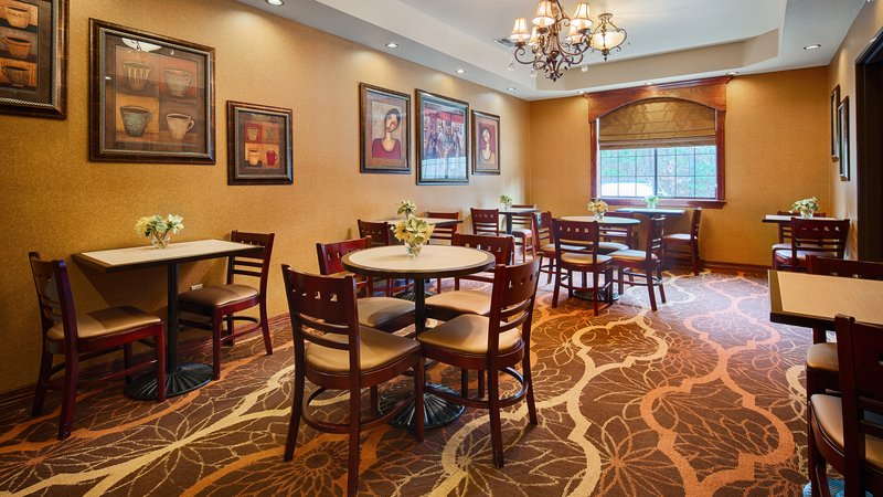 Best Western Plus-Crown Colony - Lufkin, TX