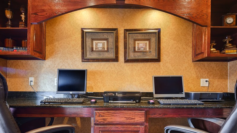 Best Western Plus-Crown Colony - Lufkin, TX