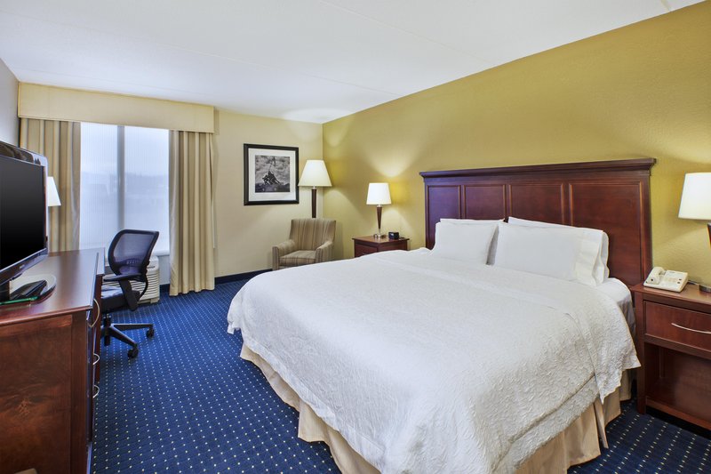 Hampton Inn Dulles/Cascades - Sterling, VA