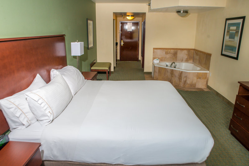 Holiday Inn Express & Suites COCOA - Cocoa, FL
