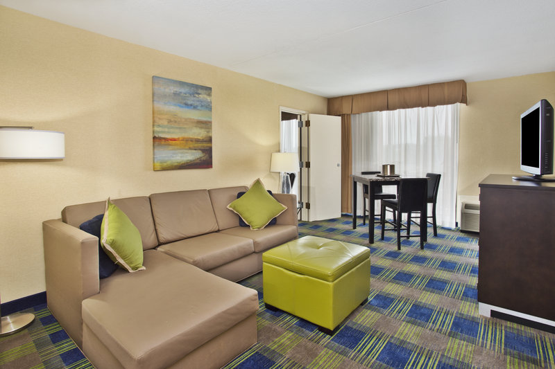 Holiday Inn - Akron, OH