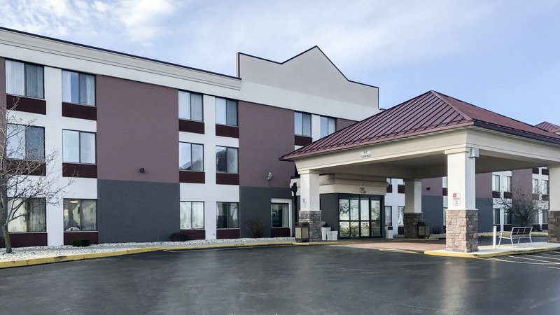 Holiday Inn Express RACINE AREA (I-94 AT EXIT 333) - Sturtevant, WI