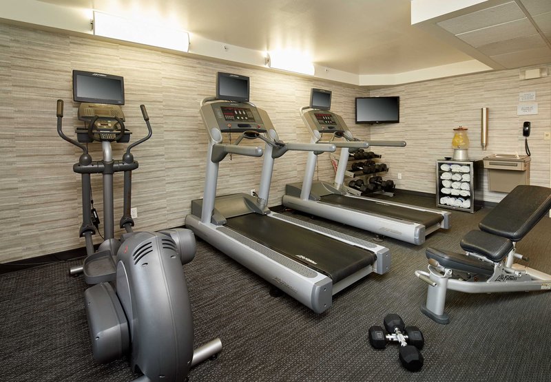 Courtyard By Marriott Lansing - Lansing, MI