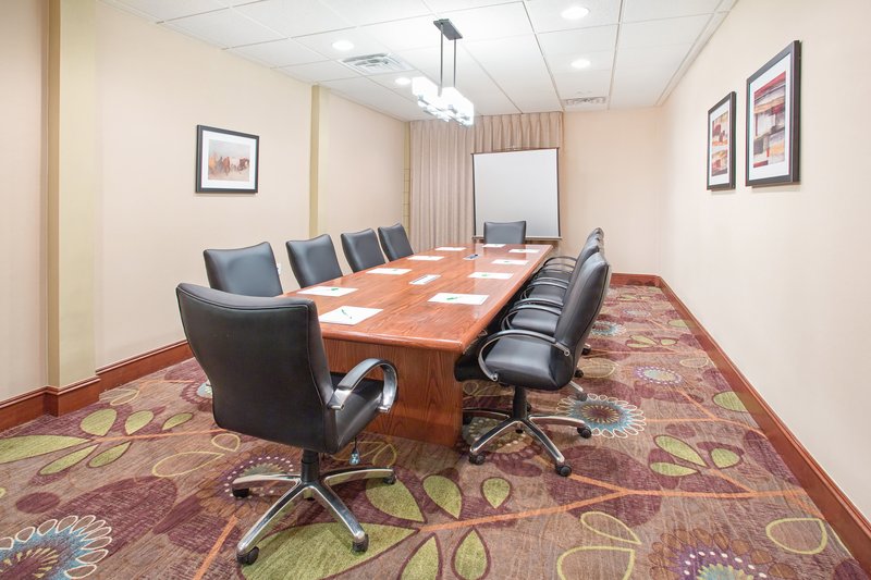 La Quinta Inn & Suites Jackson - Jackson, TN