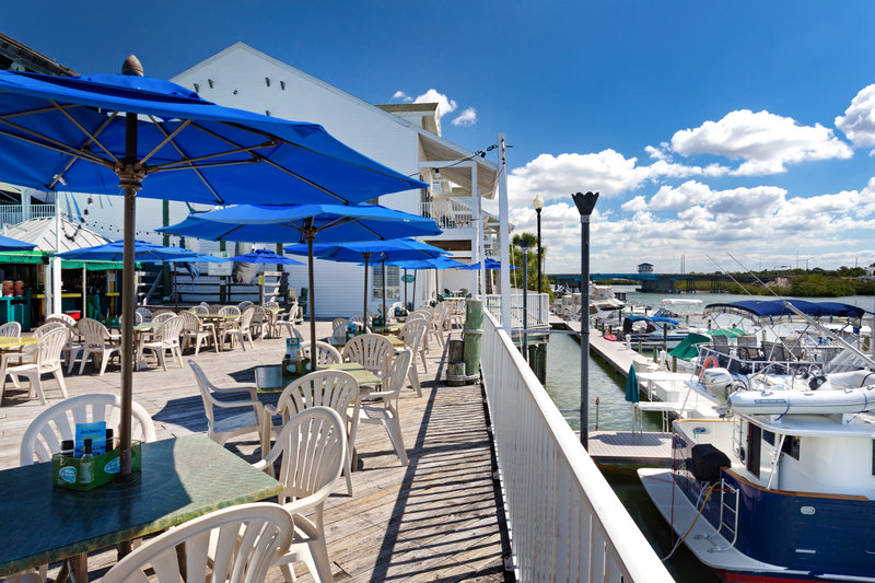 Holiday Inn Hotel & Suites CLEARWATER BEACH S-HARBOURSIDE - Indian Rocks Beach, FL