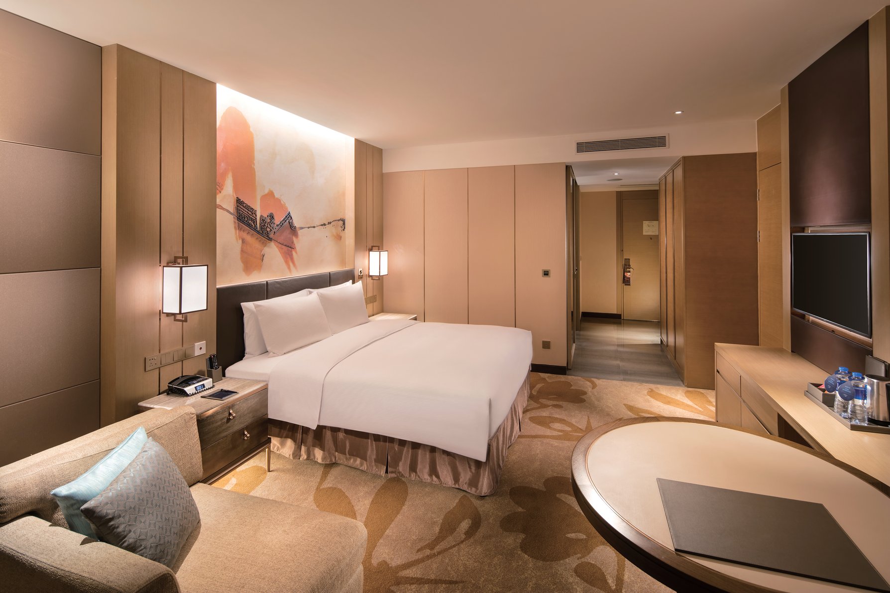 Hilton Shenyang - Tap to explore photos