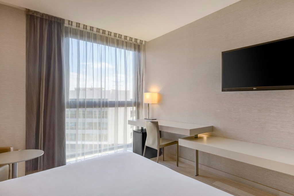 AC Hotel Sant Cugat by Marriott - Tap to explore photos