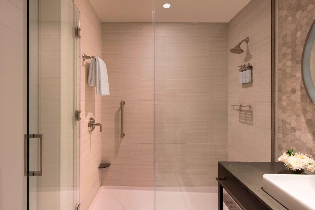 The Elizabeth Hotel, Autograph Collection by Marriott - Tap to explore photos
