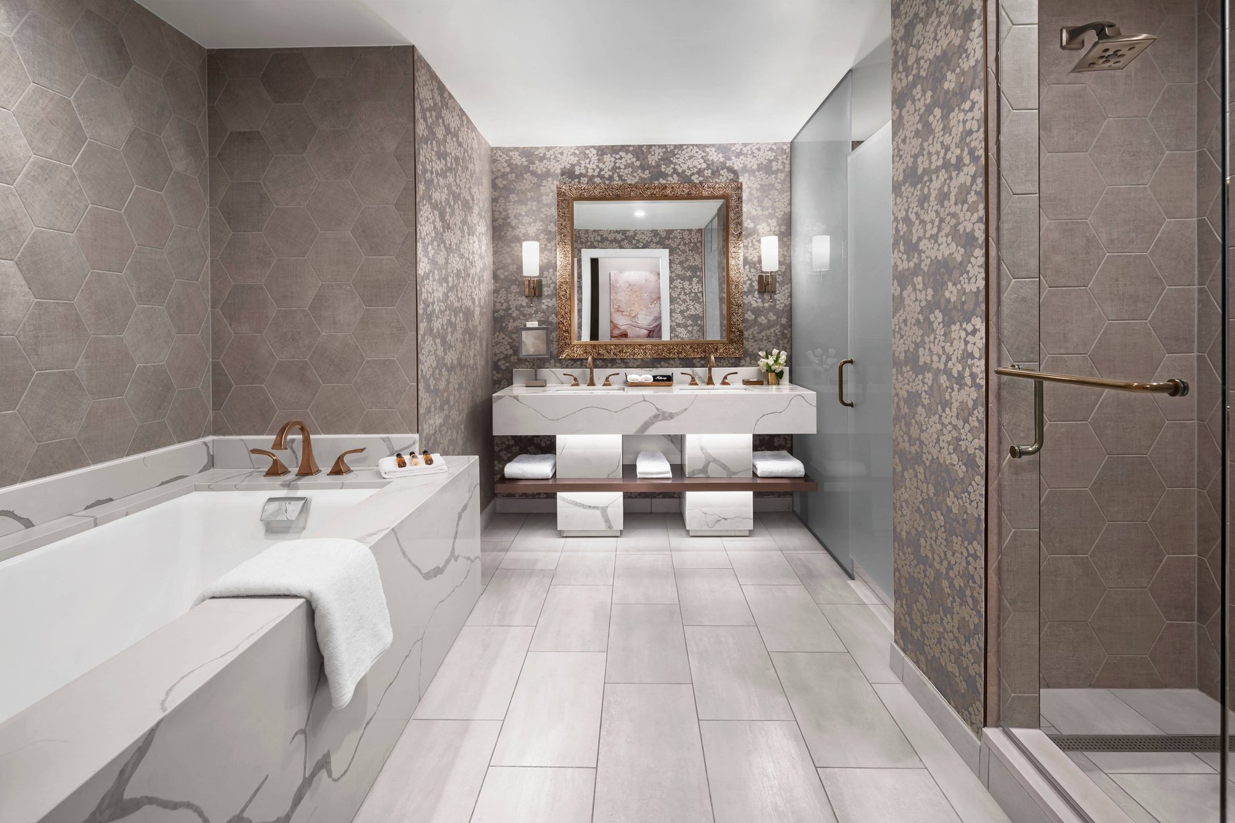 The Lytle Park Hotel, Autograph Collection by Marriott - Tap to explore photos