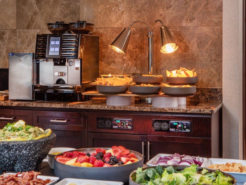 National and Suites Ottawa