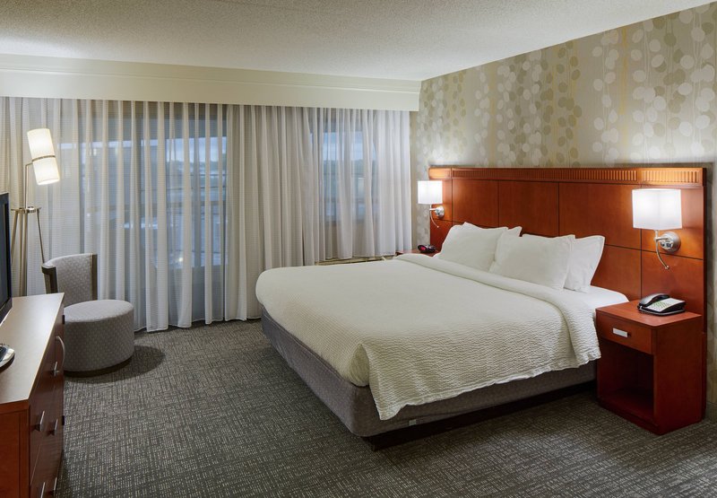 Courtyard By Marriott Columbus West - Columbus, OH