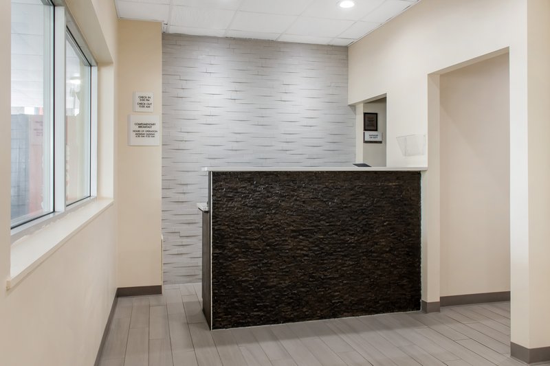 Econo Lodge - Hershey, PA