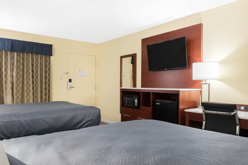 Econo Lodge - Hershey, PA