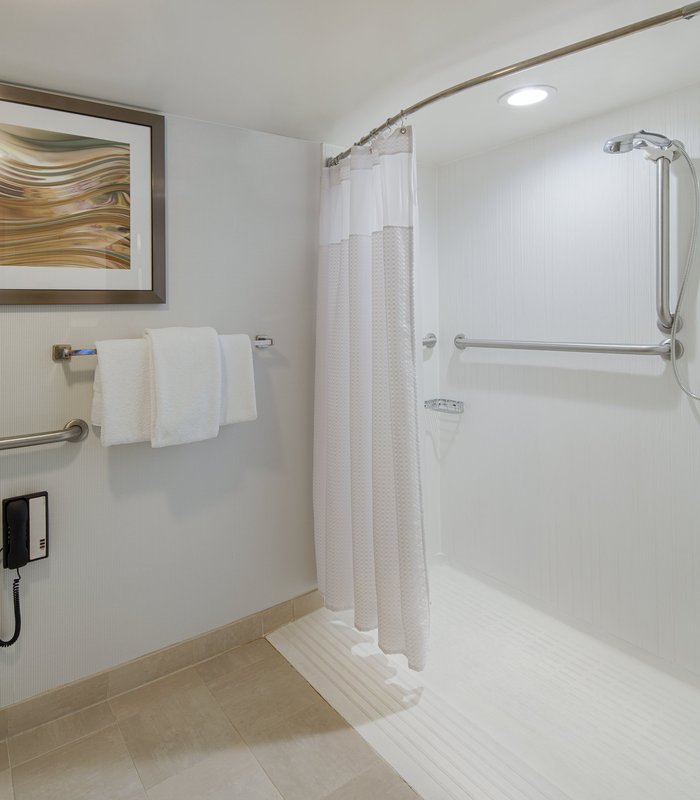 Courtyard By Marriott Columbus West - Columbus, OH
