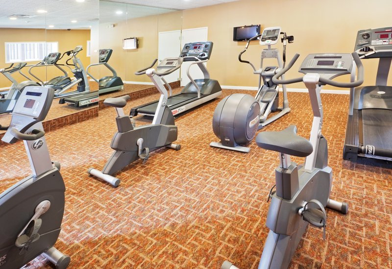 Holiday Inn CAPE COD - HYANNIS - Silver Beach, MA