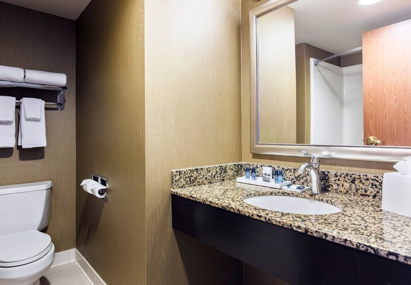 Ramada Plaza & Suites - Fargo, ND