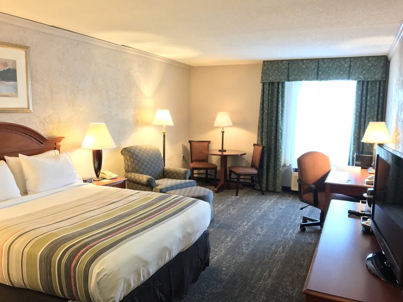 Holiday Inn Express RACINE AREA (I-94 AT EXIT 333) - Sturtevant, WI