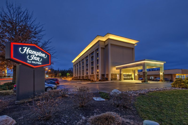 Hampton Inn Charlottesville - Charlottesville, VA