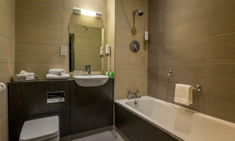 Maldron Hotel Cork | John Redmond Street, Cork | +353 21 452 9200
