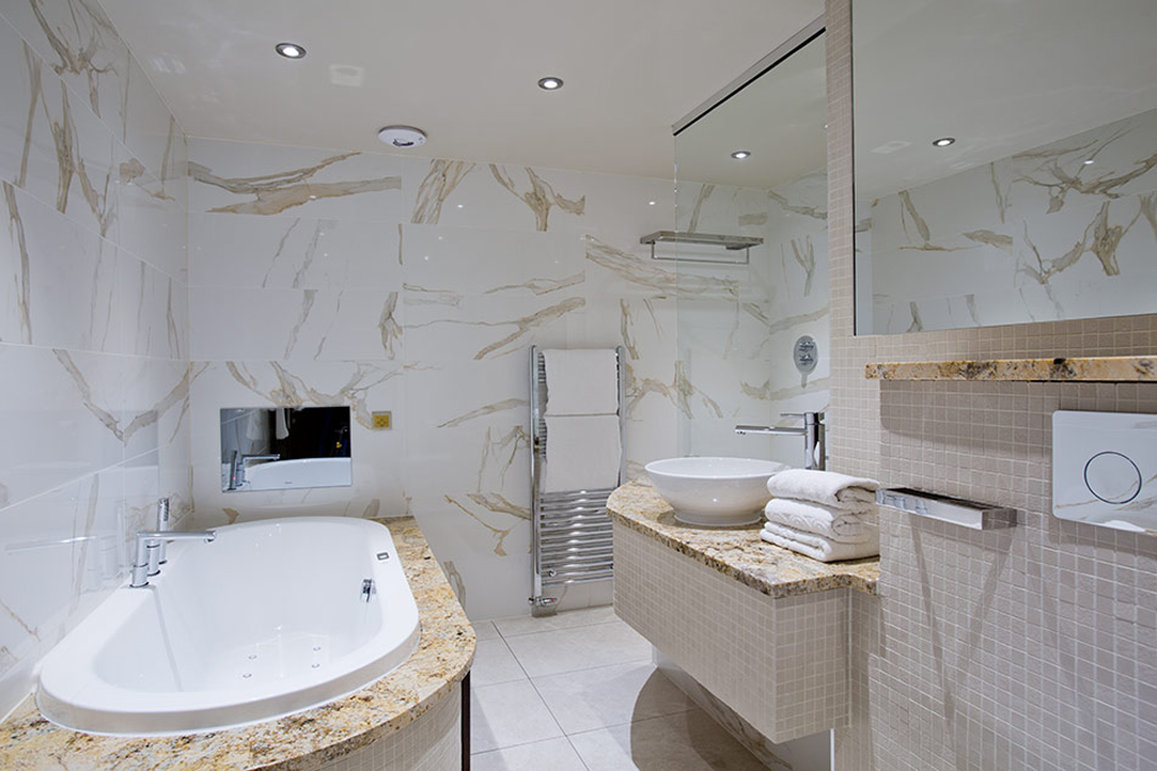 Busby Hotel