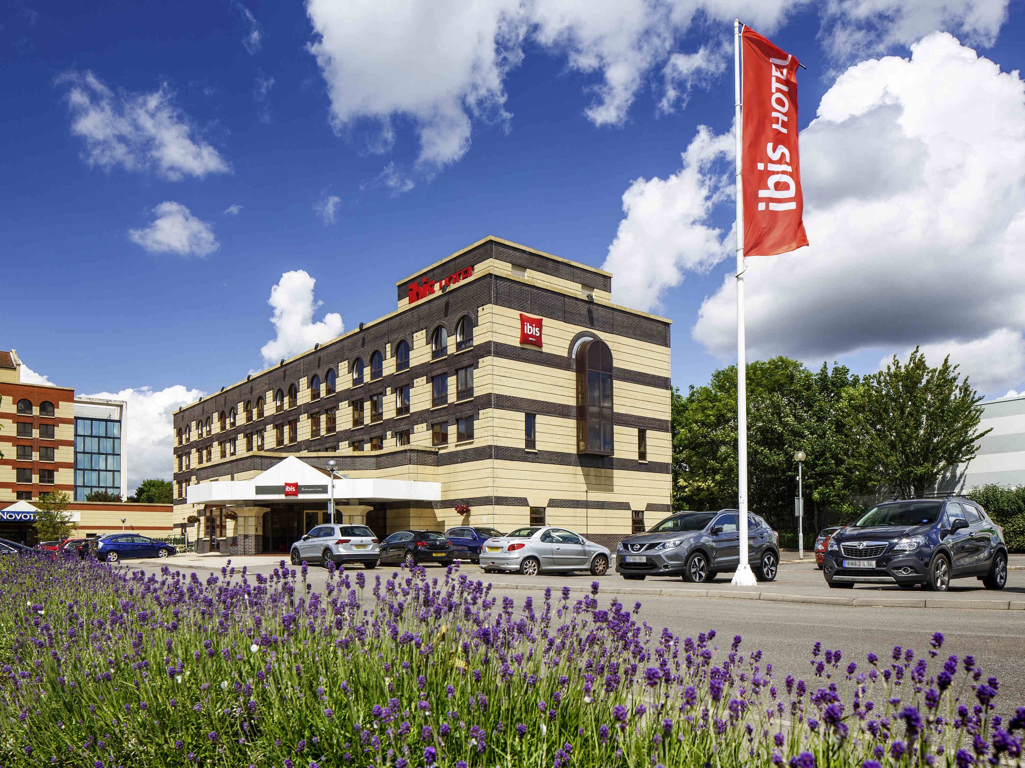 Hotel Ibis Southampton Centre Tourist Class Southampton, England Hotels GDS Reservation Codes