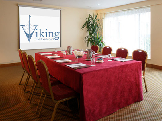 Viking Hotel Waterford | Cork Road 1, Waterford | +353 51 336 933