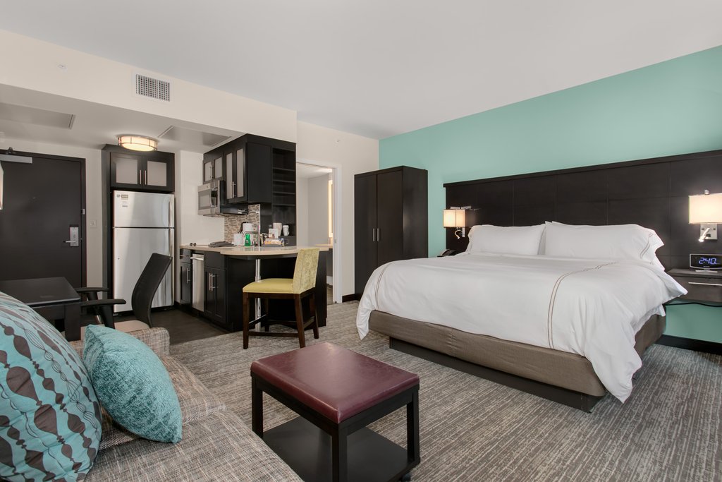 Staybridge Suites Seattle - South Lake Union - Tap to explore photos