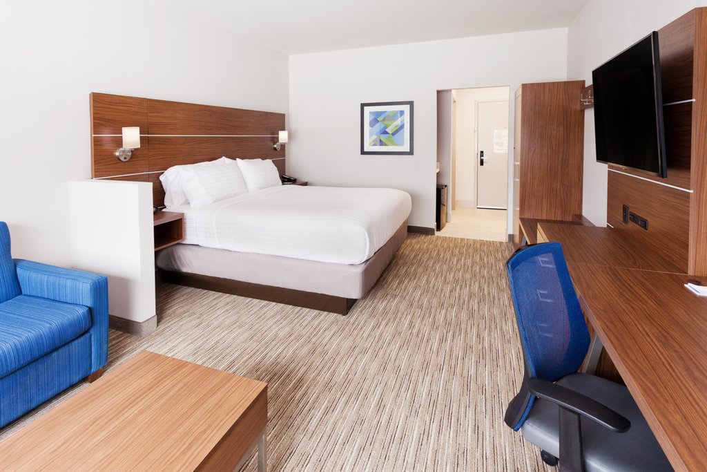 Holiday Inn Express & Suites - Cartersville - Tap to explore photos