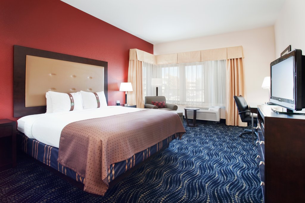 Holiday Inn Hotel & Suites Grand Junction-Airport - Tap to explore photos