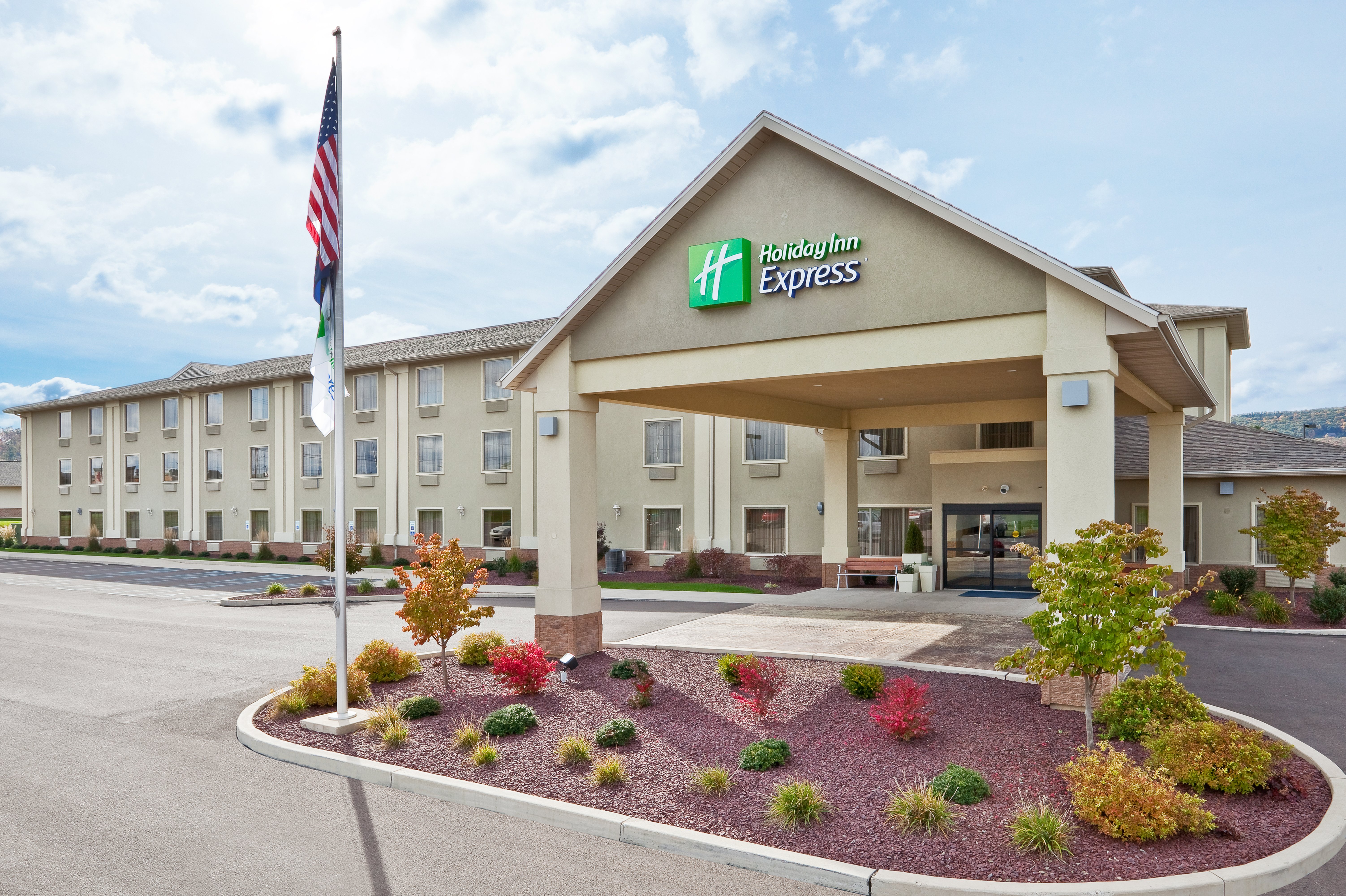 Holiday Inn Express Bloomsburg Bloomsburg, PA Hotels Tourist Class
