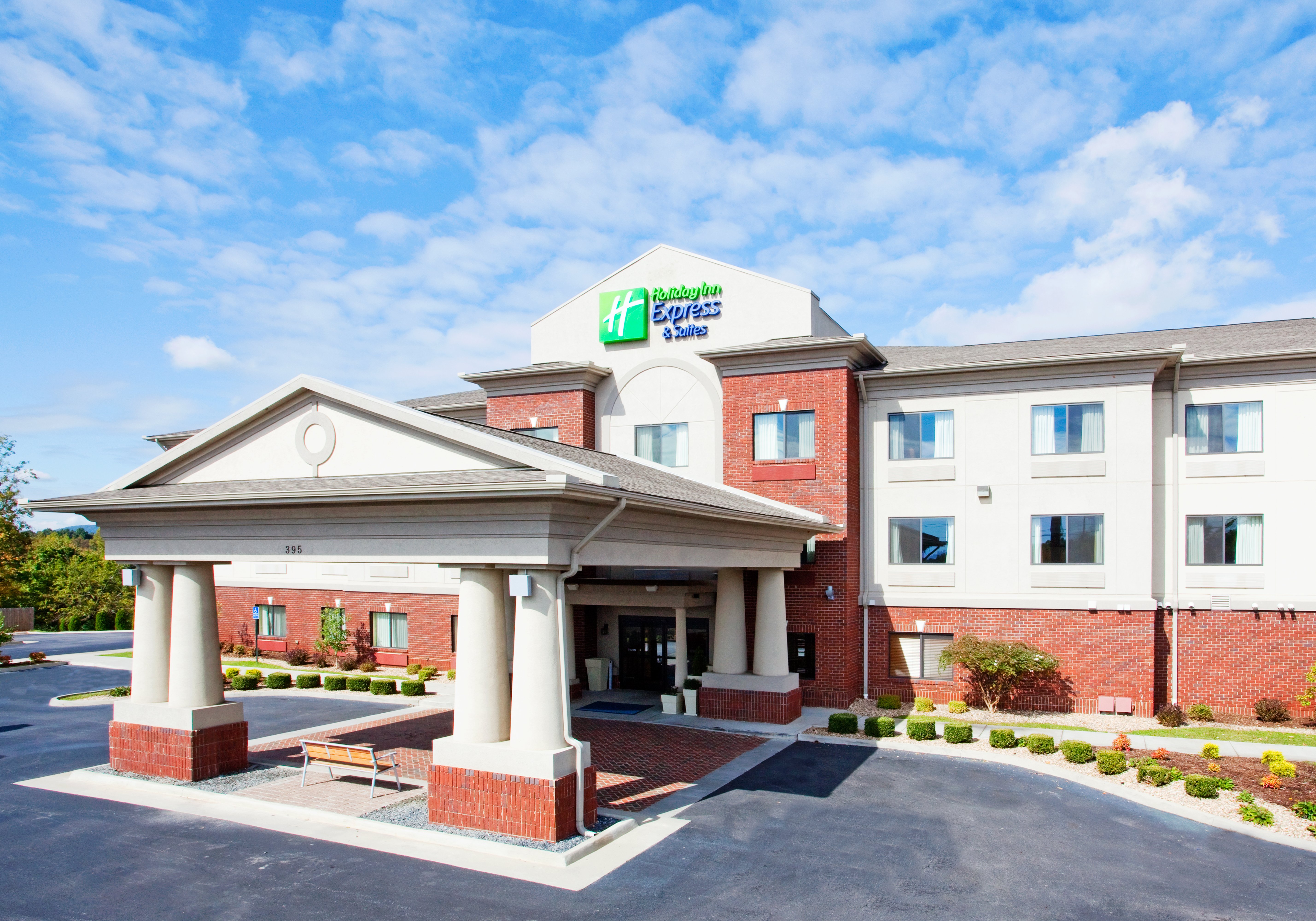 Holiday Inn Express Hotel & Suites Rocky Mount, VA Hotels Tourist