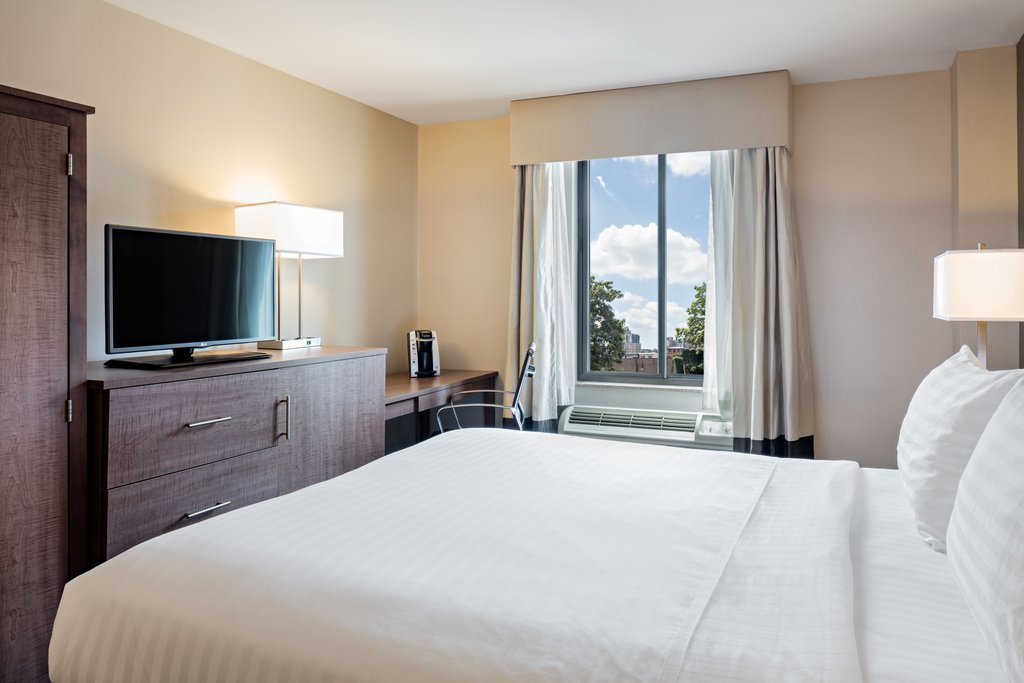 Holiday Inn Express Brooklyn, an IHG Hotel - Tap to explore photos