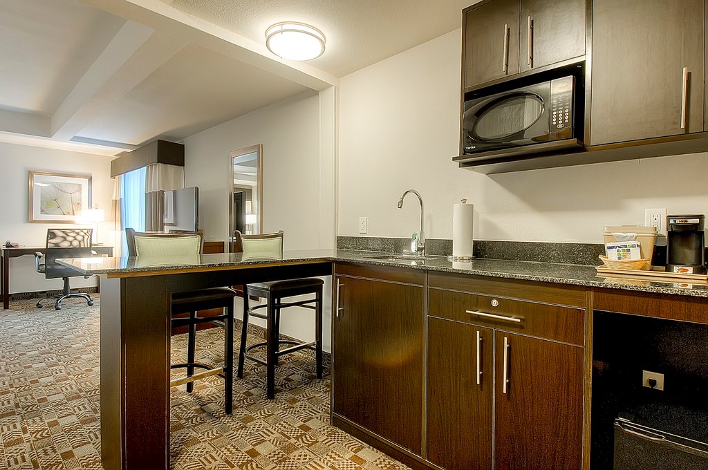Holiday Inn Express Hotel & Suites Carlsbad Beach, an IHG hotel - Tap to explore photos