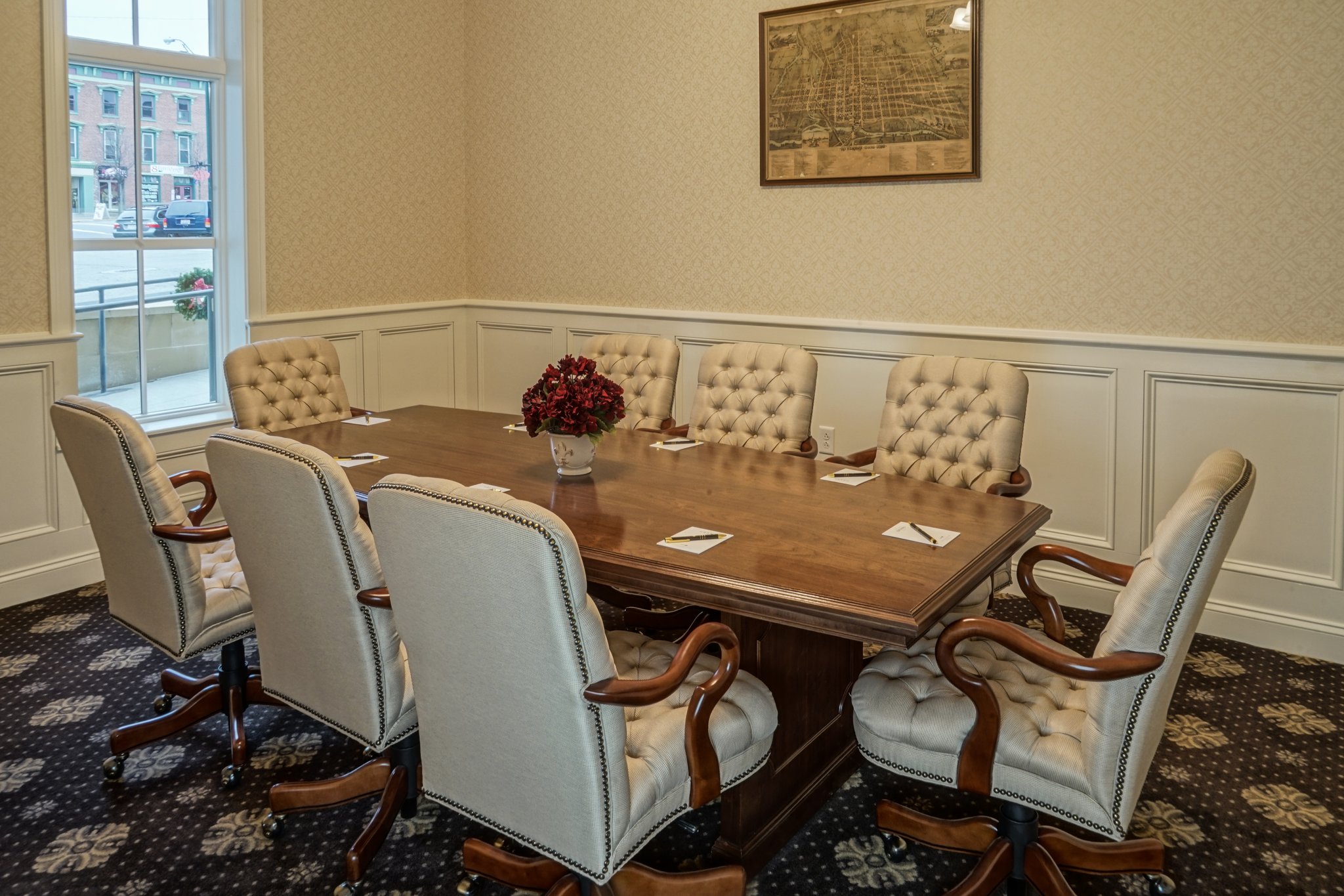 The Mount Vernon Grand Hotel