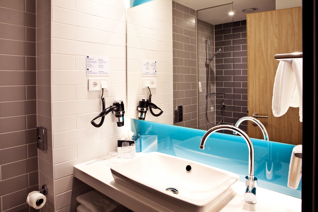 Holiday Inn Express RINGSHEIM - Tap to explore photos