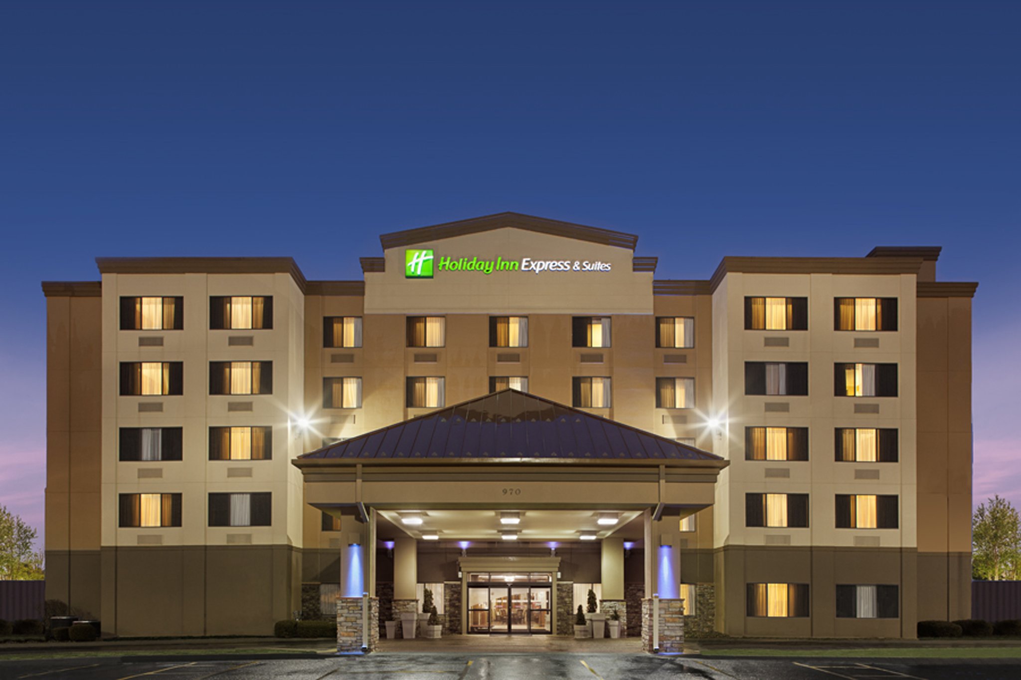 Holiday Inn Express Suites Tourist Class Coralville Ia Hotels