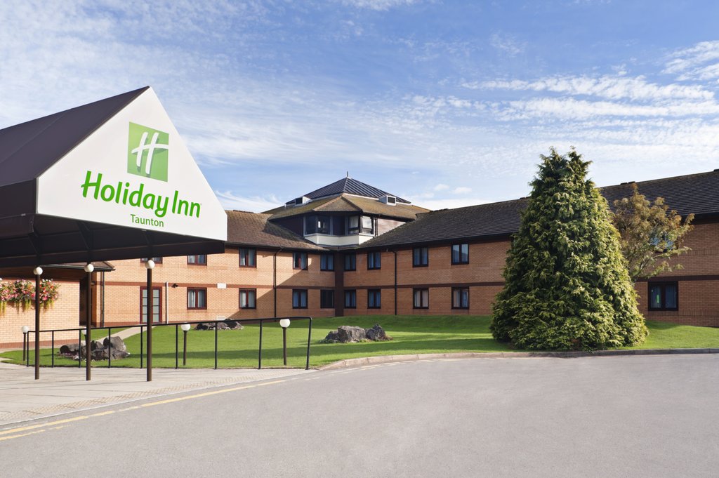 Holiday Inn TAUNTON M5, JCT.25 - Tap to explore photos