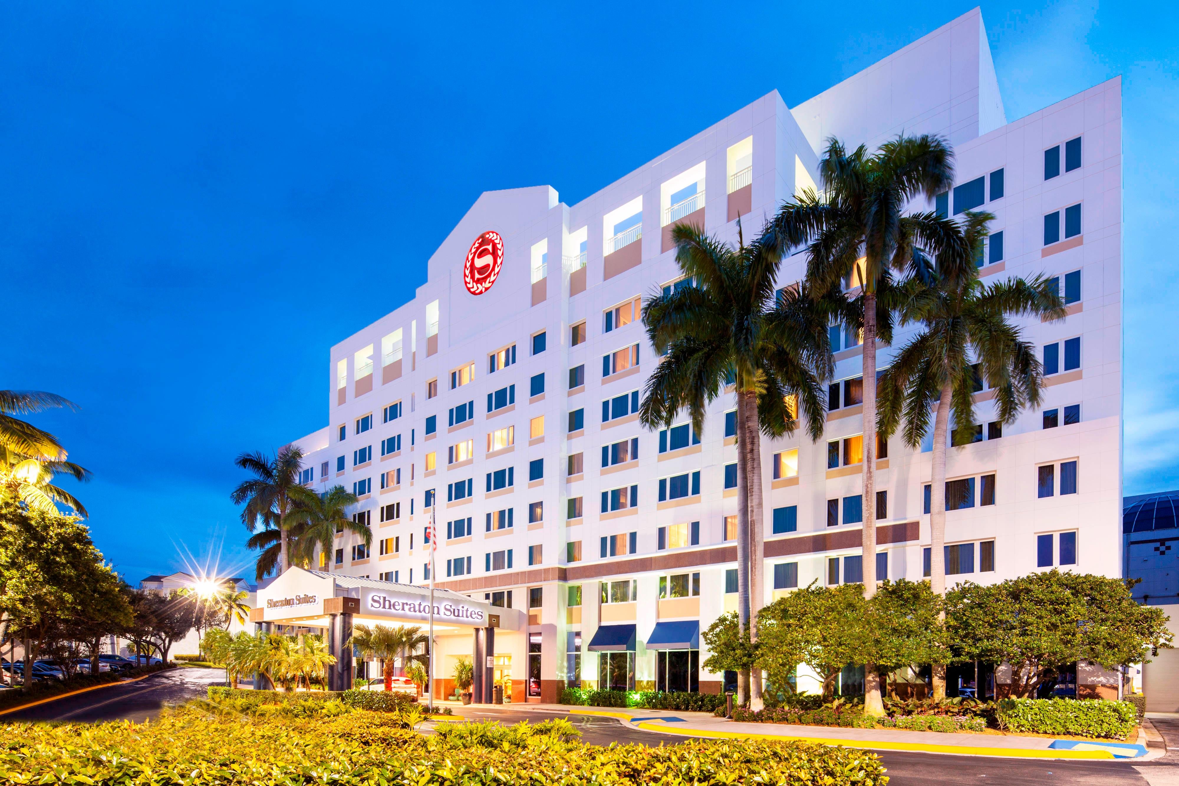 Sheraton Suites Plantation- First Class Plantation, FL Hotels- Business
