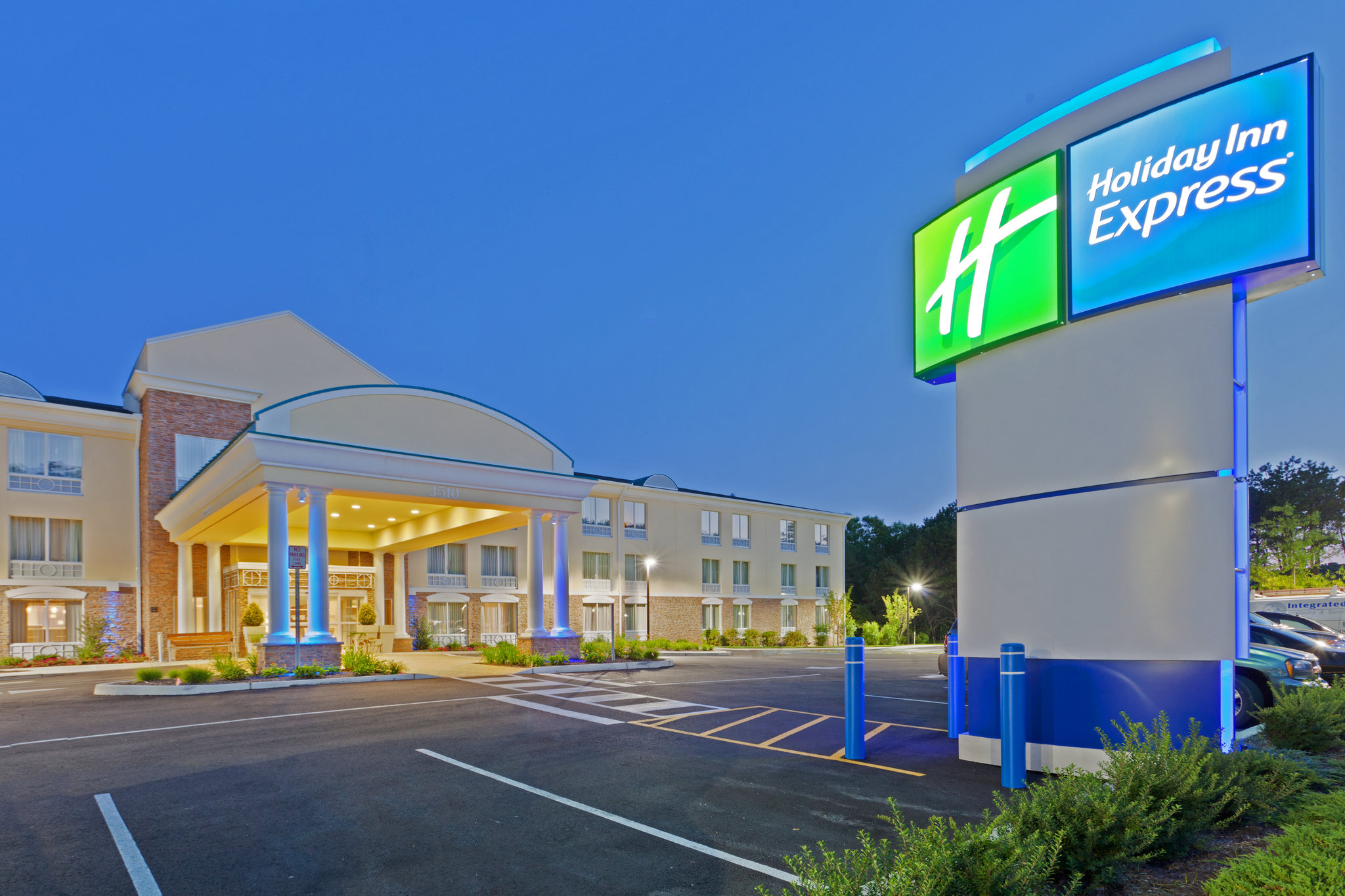 Holiday Inn Express Neptune Local Info Tourist Class Neptune Nj