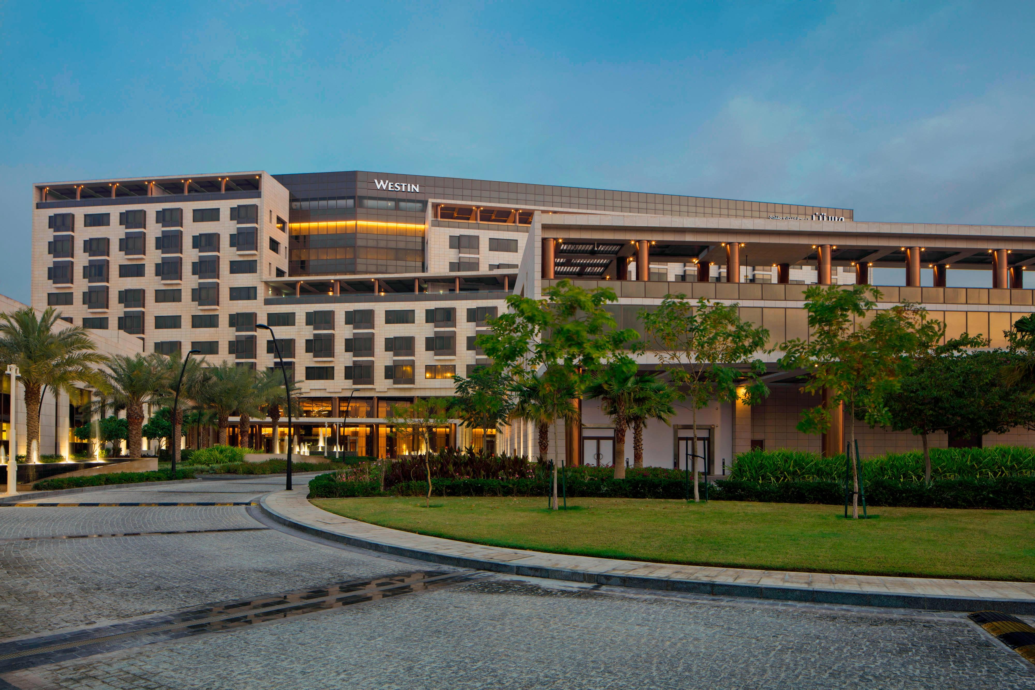 The Westin Doha Hotel & Spa Deluxe Doha, Qatar Hotels Business Travel