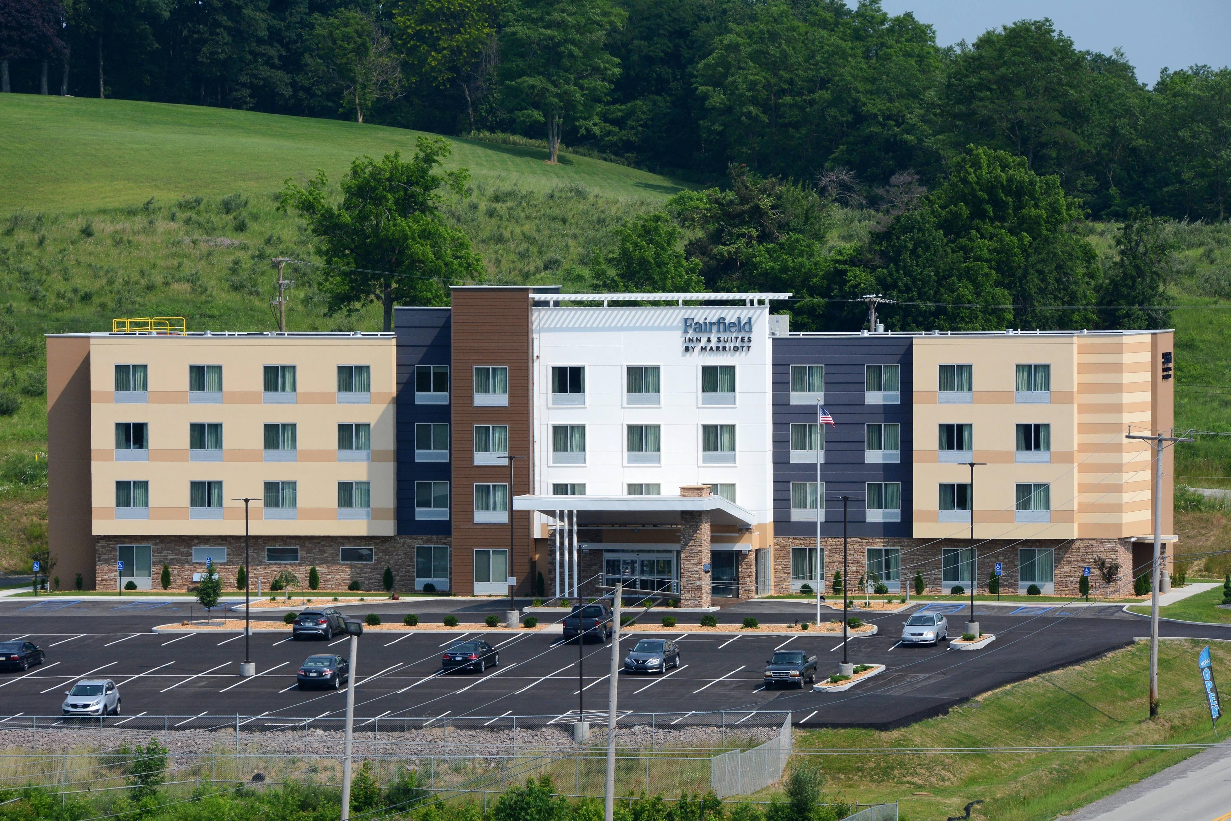 Fairfield Inn Suites Somerset- Somerset  Hotels- Tourist Class