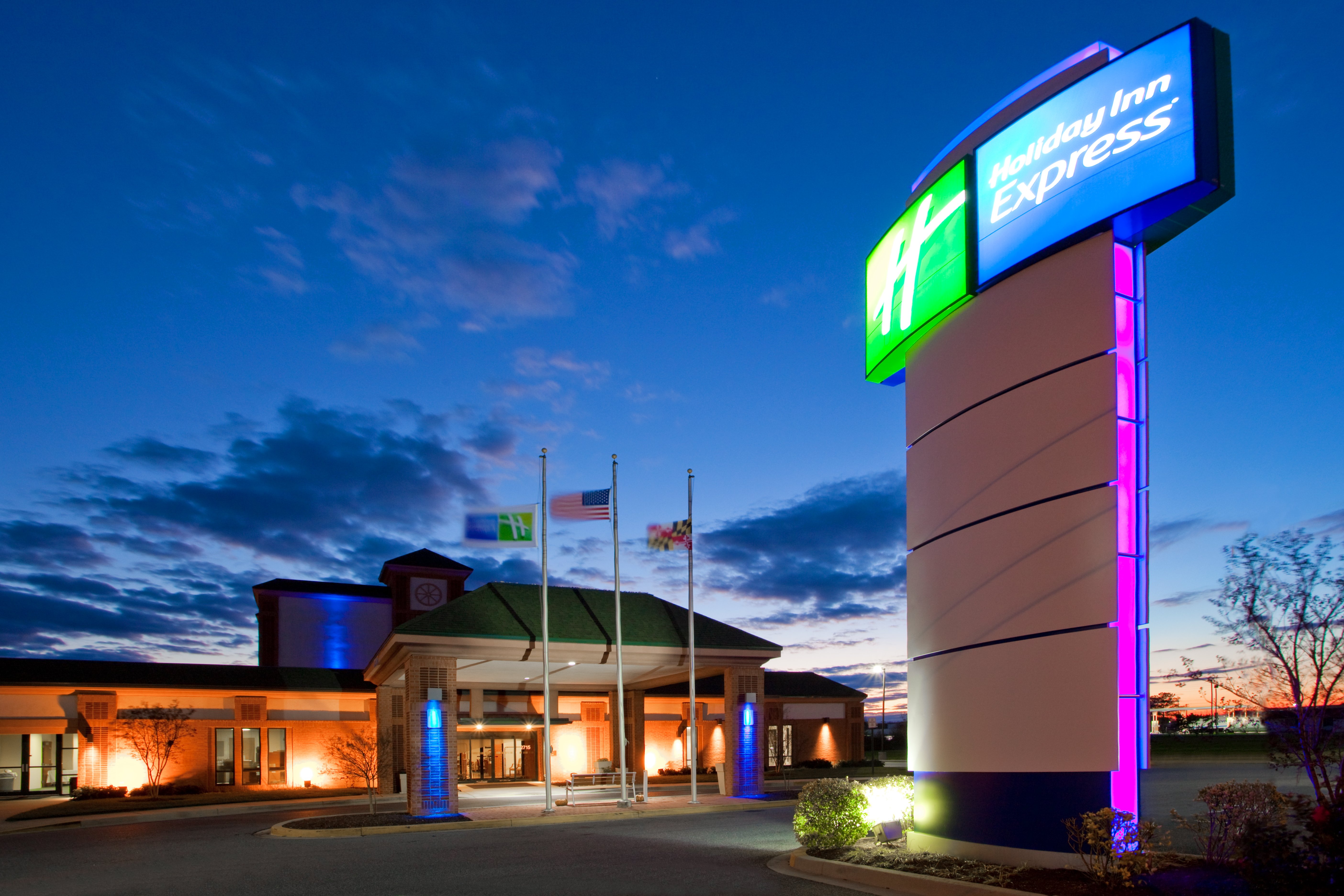 Holiday Inn Express Cambridge Meetings and Events Tourist Class