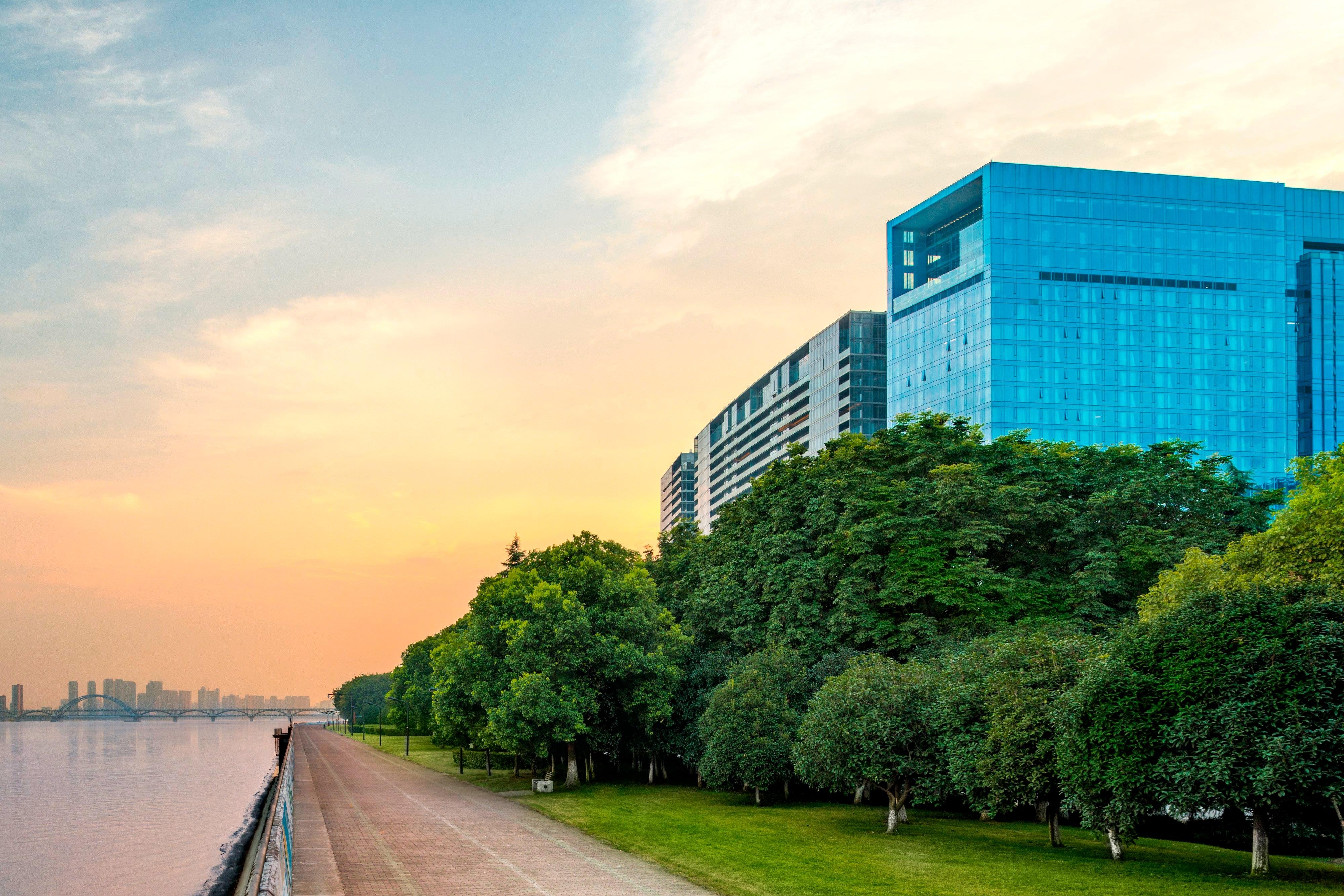 Azure Qiantang a Luxury Collection Hotel Deluxe Hangzhou, China Hotels