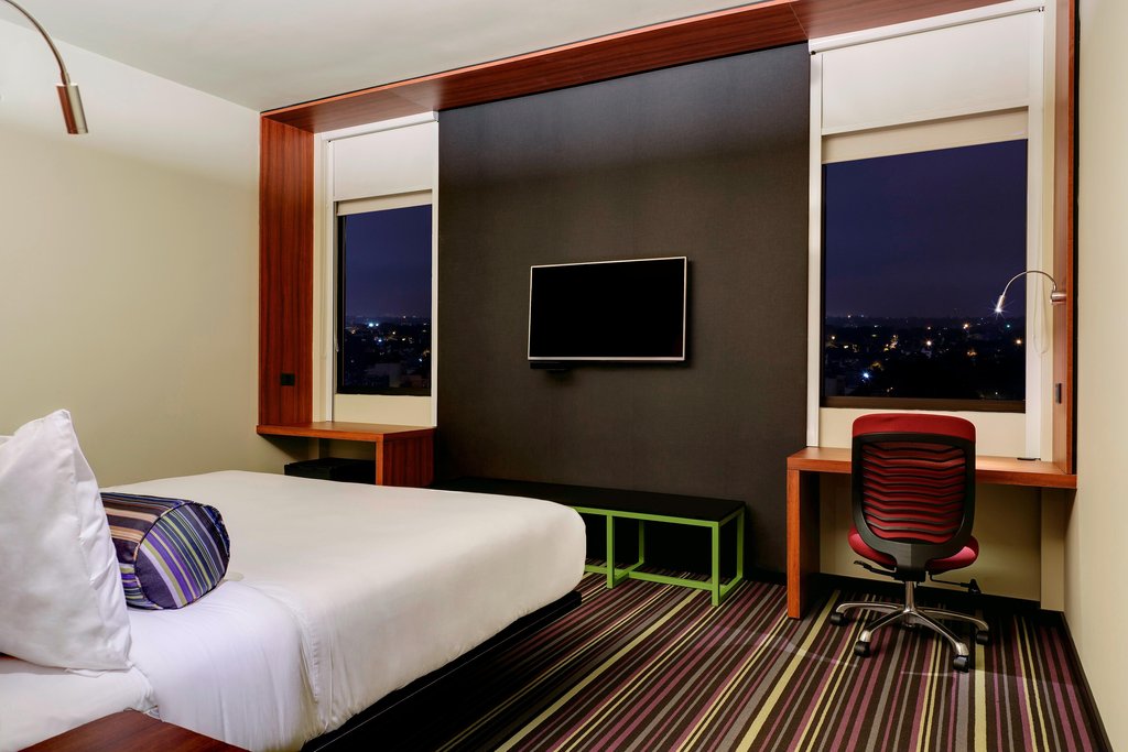 Aloft by Marriott Asuncion - Tap to explore photos