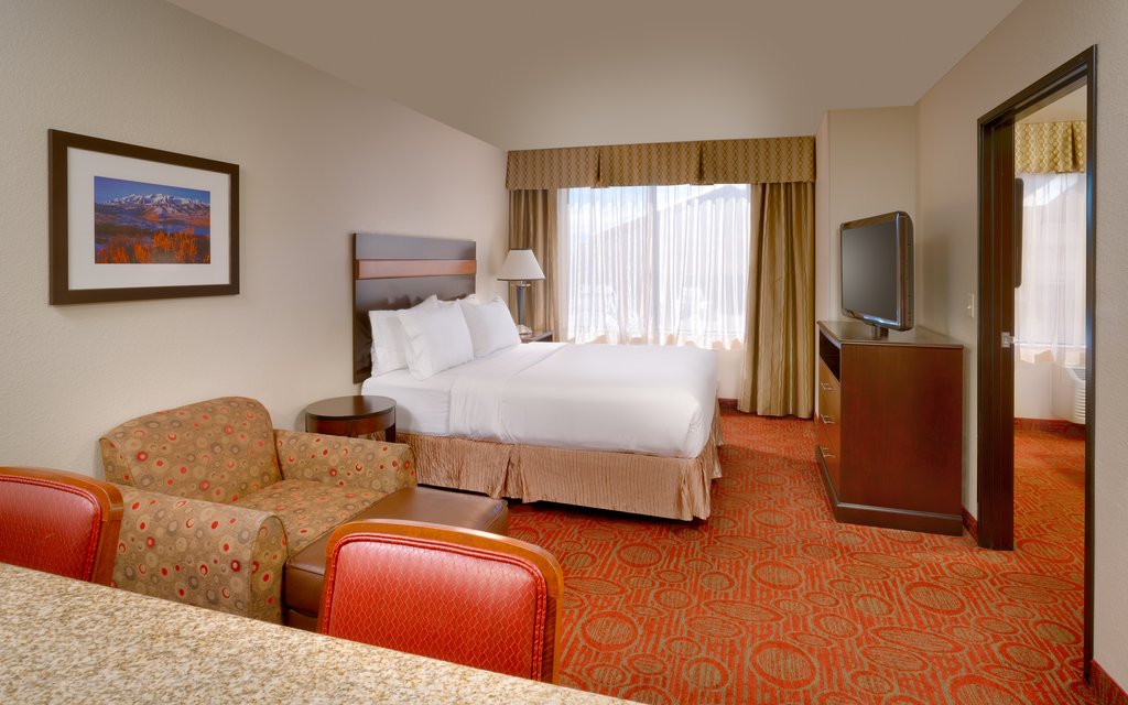 Holiday Inn Express & Suites Orem-North Provo, an IHG Hotel - Tap to explore photos
