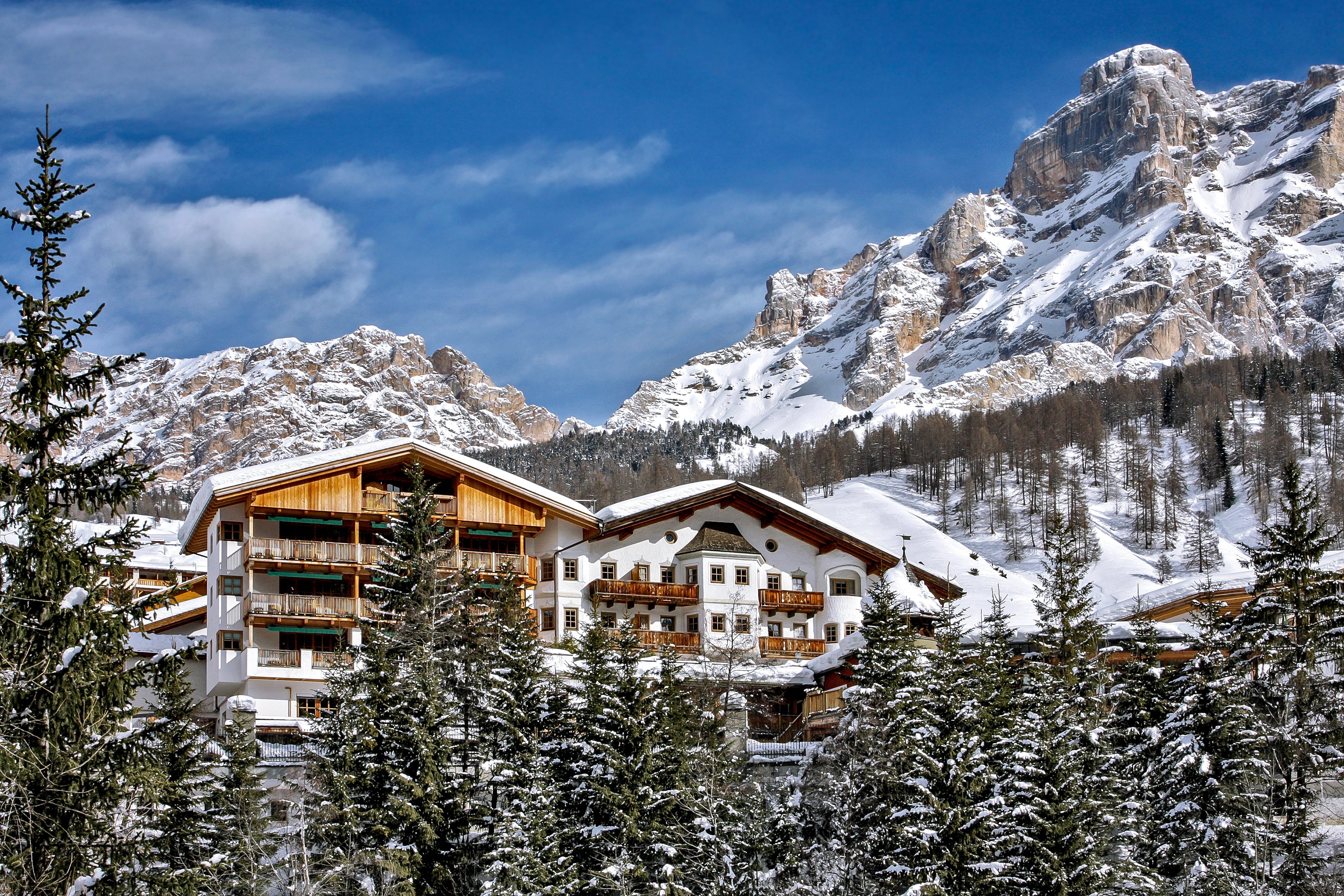 rosa-alpina-hotel-spa-deluxe-san-cassiano-italy-hotels-gds