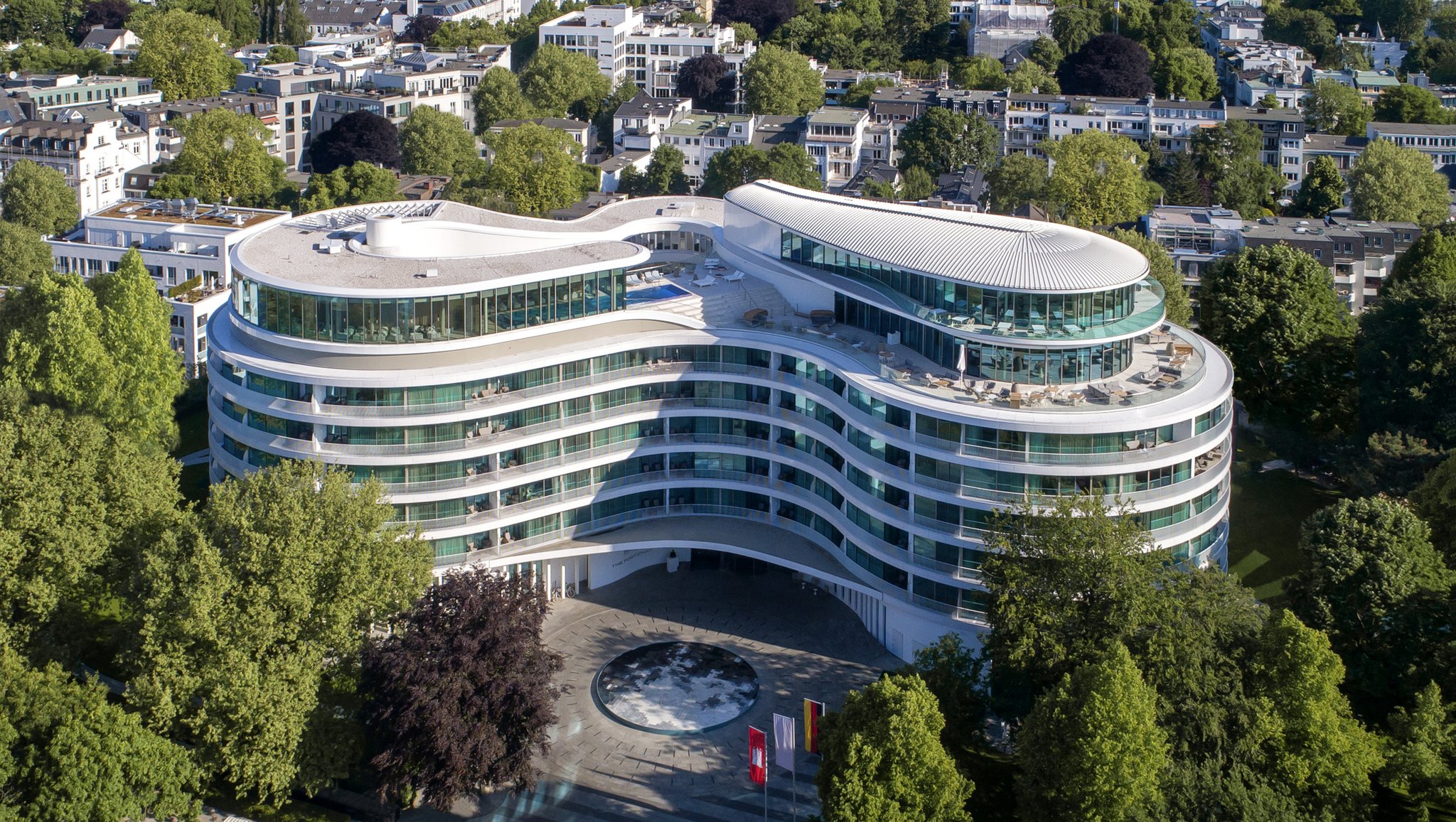 The Fontenay Deluxe Hamburg Germany Hotels Gds Reservation